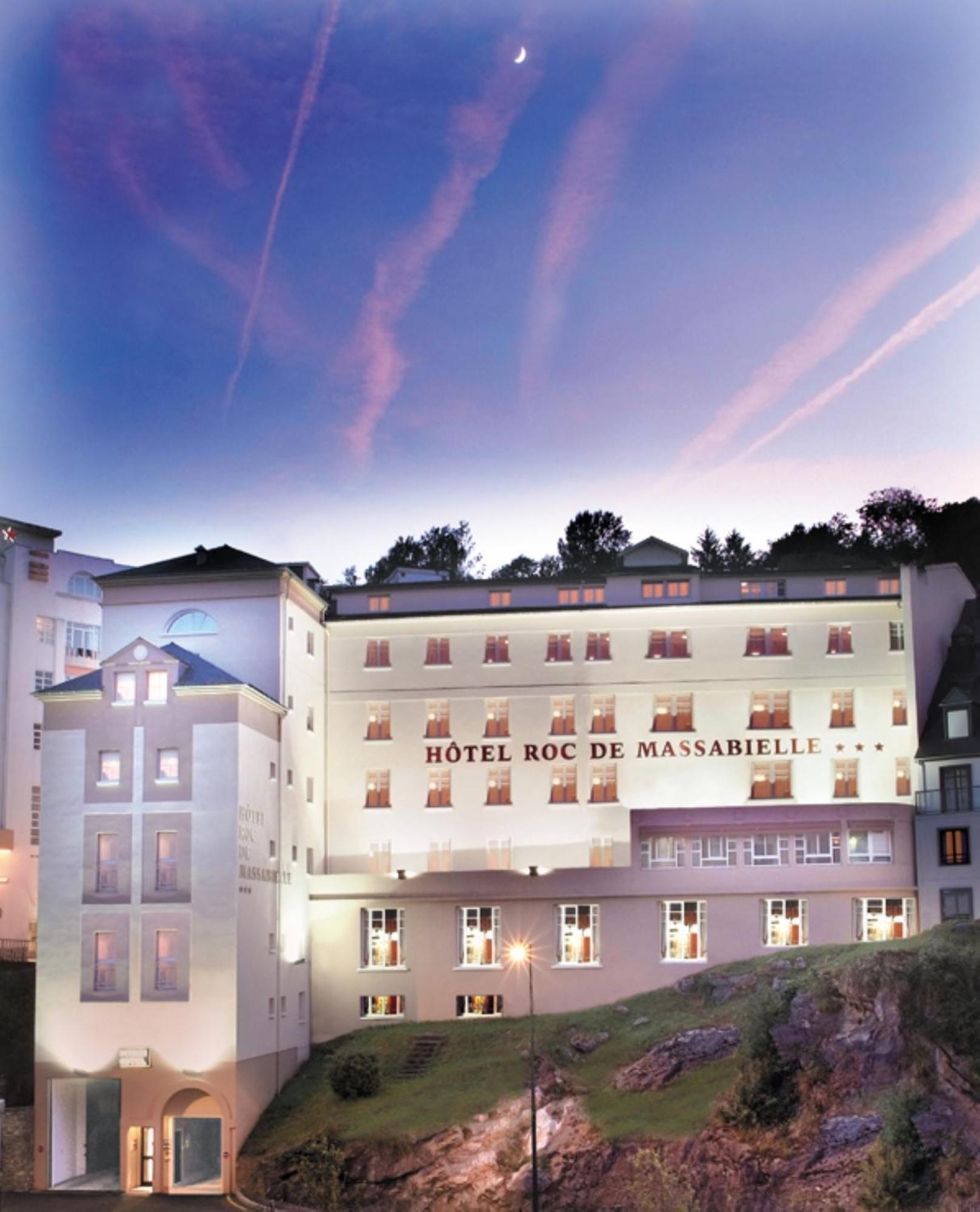 Hôtel Roc de Massabielle Lourdes Esterno foto